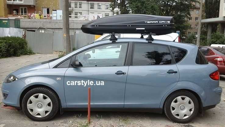 Thule багажник поперечини комплект на гладкий дах авто Thule 750 сталевий БВ багажна система кріплення адаптери упори кити палки нові вживані підбір