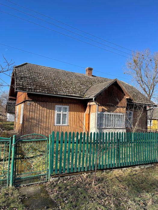 Продається дерев’яний будинок від власника