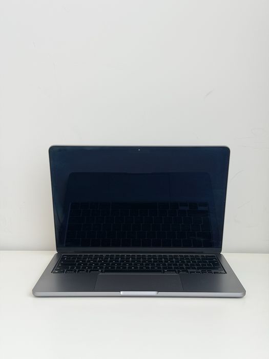 Apple Macbook M3 Air 13’’ 2024