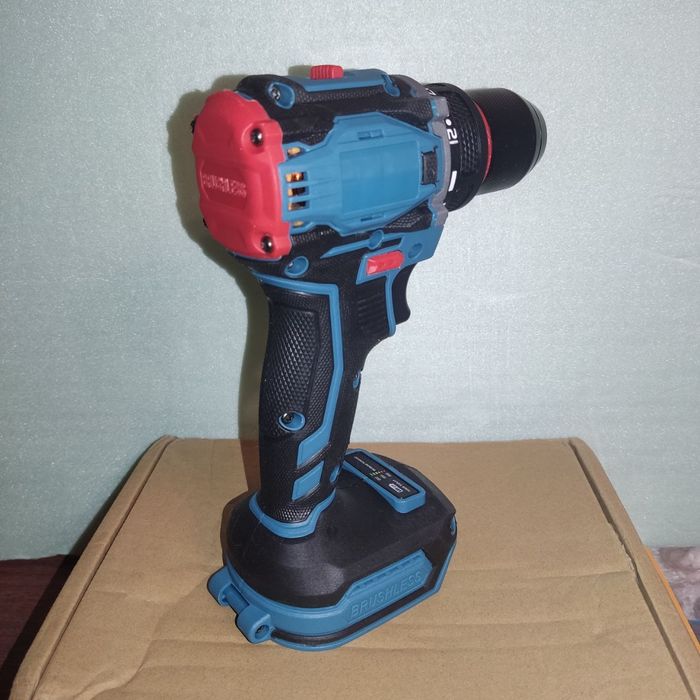 Бесщеточный шуруповёрт 18-21v