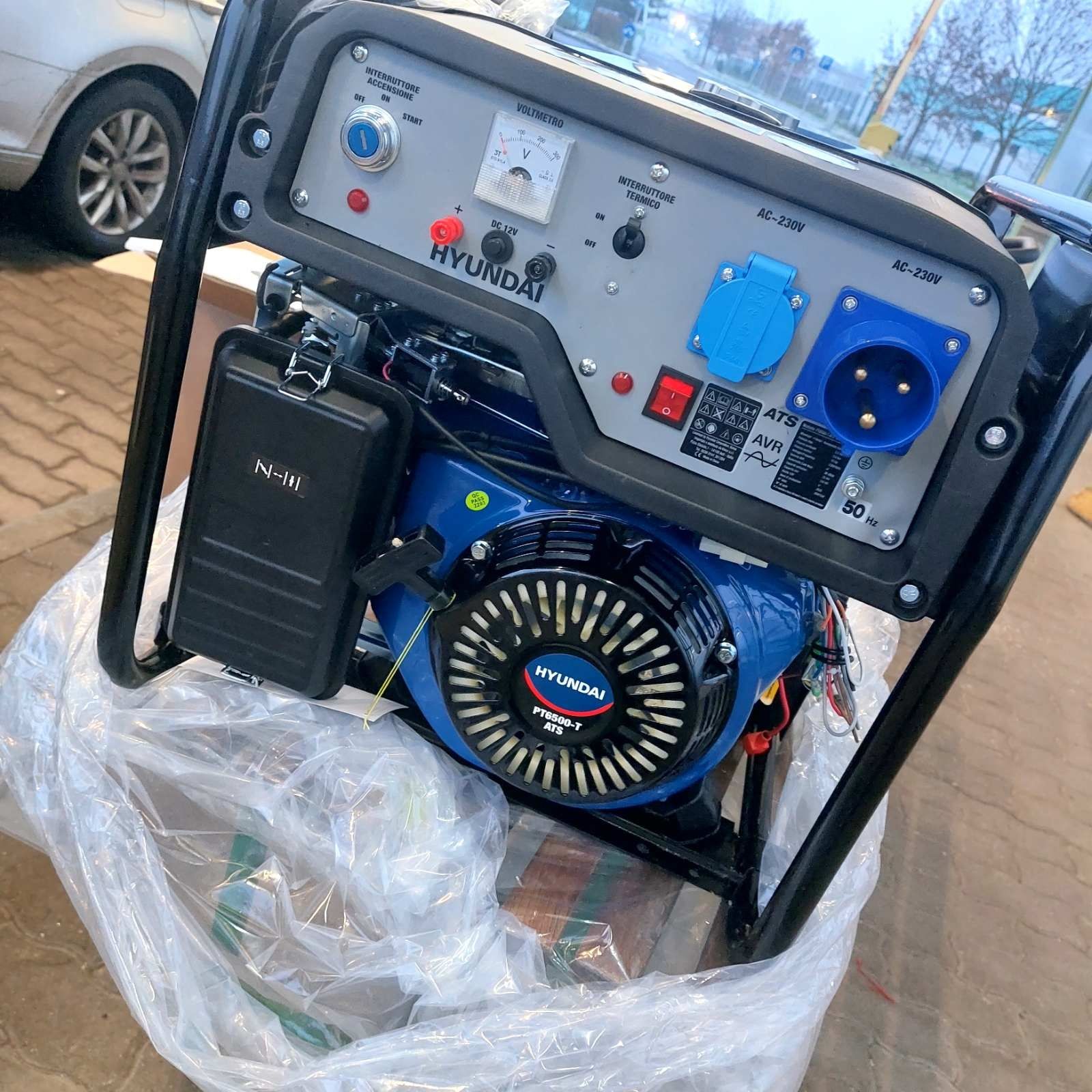 Генератор бензиновий 5-5.5 кВт Hyundai PT6500-T-ATS з функцією автозап ...