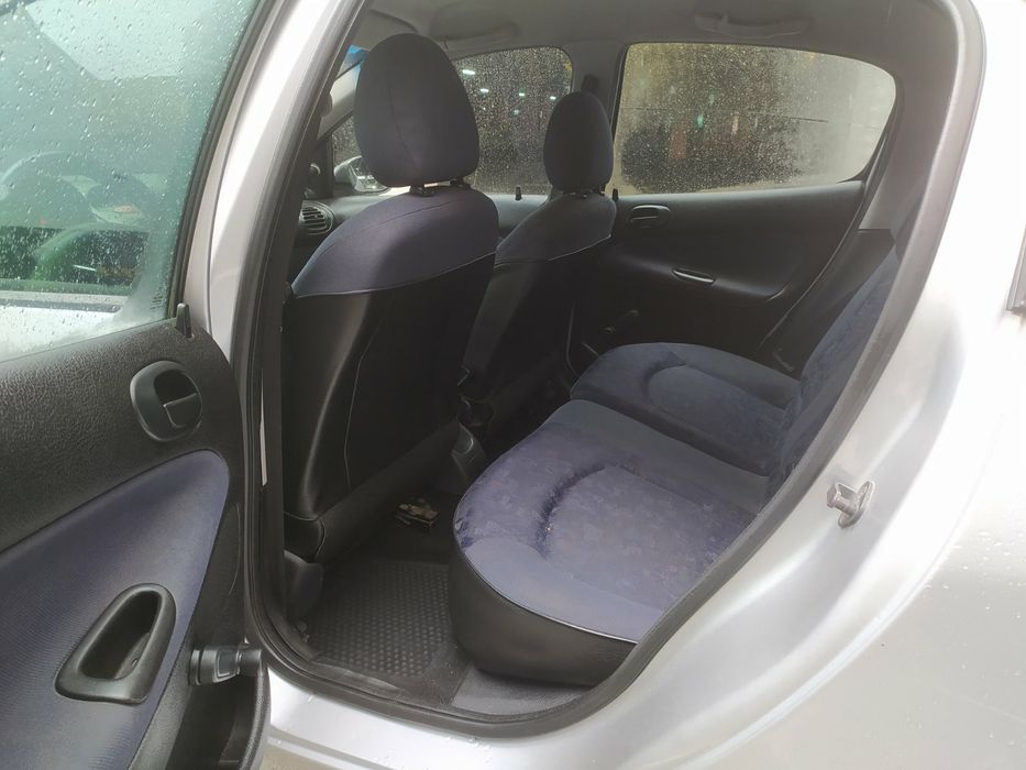 Peugeot 206 XR | 2001 рік | Газ/Бензин | Можливий обмін