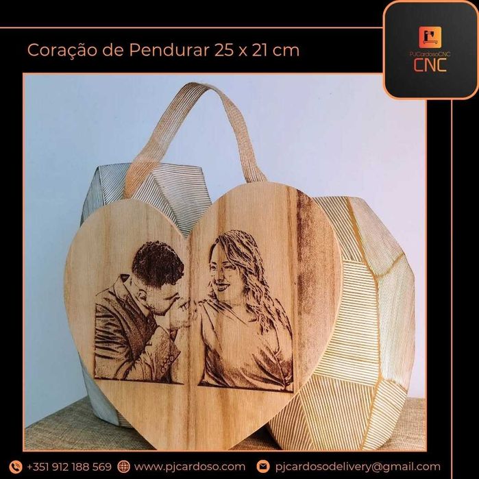 Coração de Pendurar Personalizado 25 x 21 cm