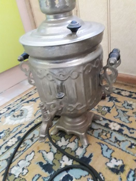 Самовар электричний