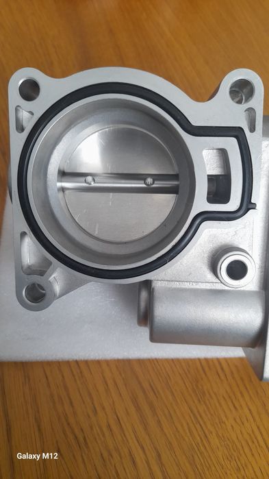 Przepustnica Pierburg do Ford,Volvo 7.03703.74.0