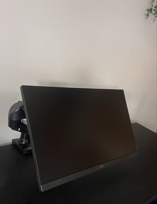 Monitor AOC 24G4XE 24" 180Hz — Impecável, com caixa e suporte original