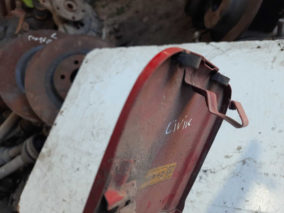 Лючок кришка бензобака Хонда Сівік 6 1995-2000 універсал