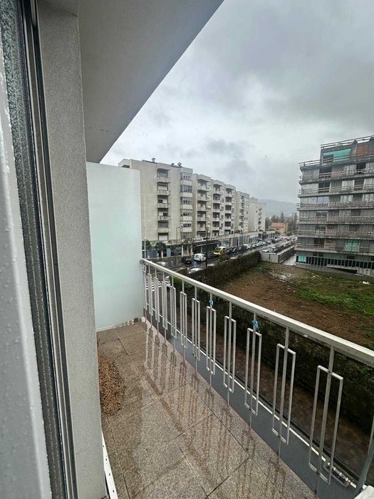 T2+1 com 2 WC e 2 frentes, ao lado do Braga Parque