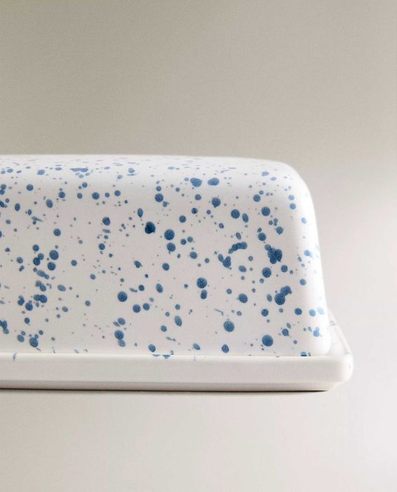 ZARA HOME maselniczka z kamionki kropki plamki ciapki kamionka cermika