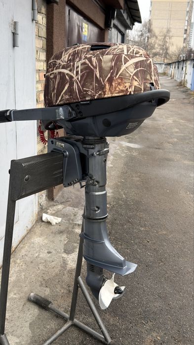 Лодочний двигун Yamaha 4F