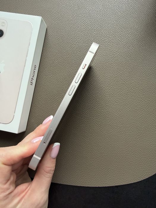 Iphone 13 jasny różowy