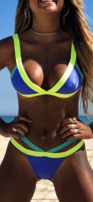 Biquini novo azul e amarelo