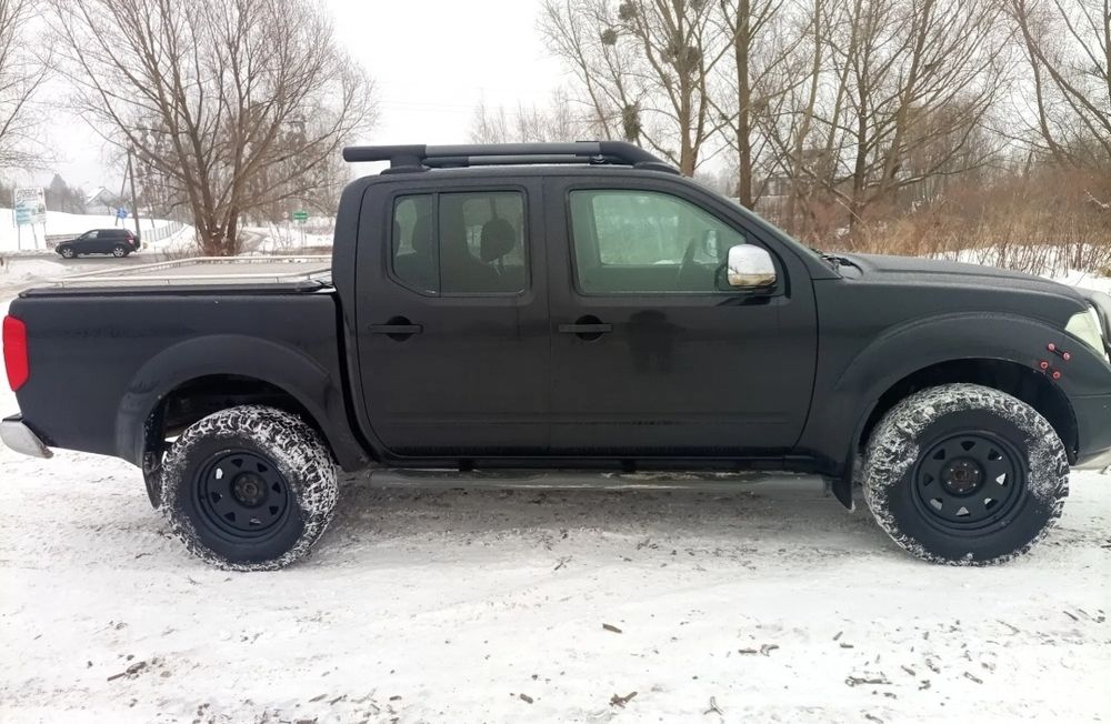 Продам Nissan Navara 2.5 TDI 4x4