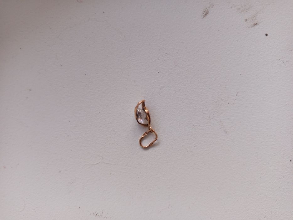 Кулон золотой 0,78г