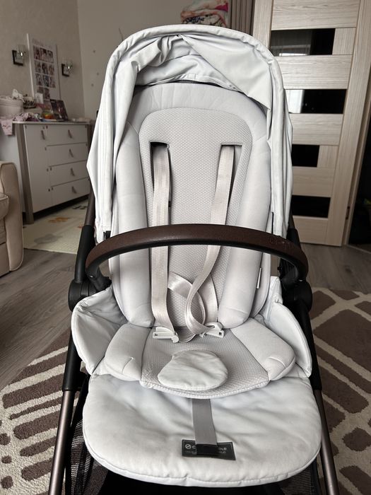 Прогулянкова коляска Cybex Melio