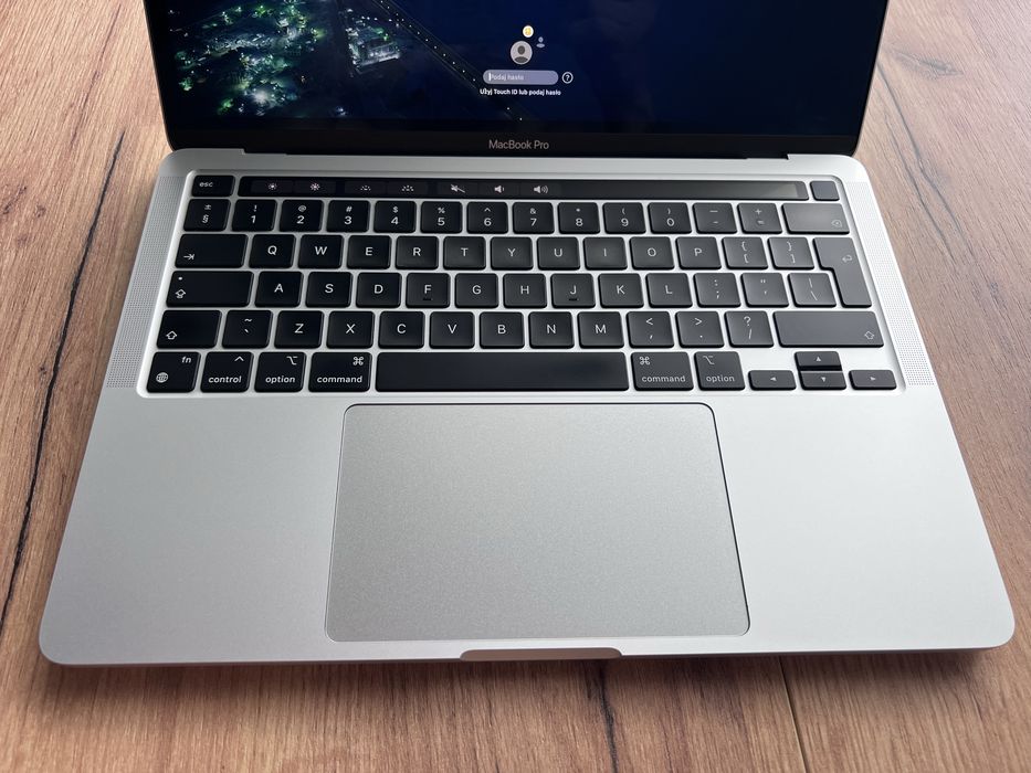 Macbook Pro M1 8/256 jak Nowy 88% kondycji baterii