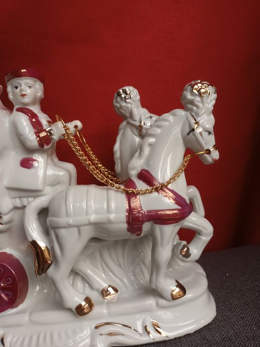 Estatueta de cavalos com relógio- NOVA