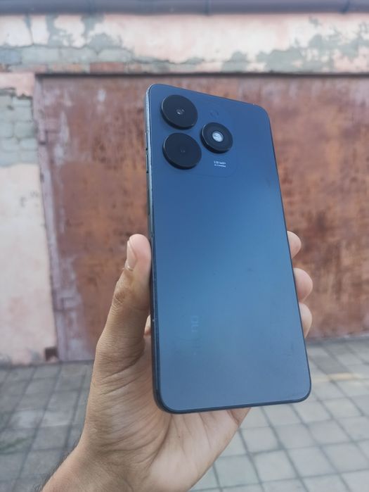 TECNO SPARK Go 2024 3/64ГБ У хорошому стані