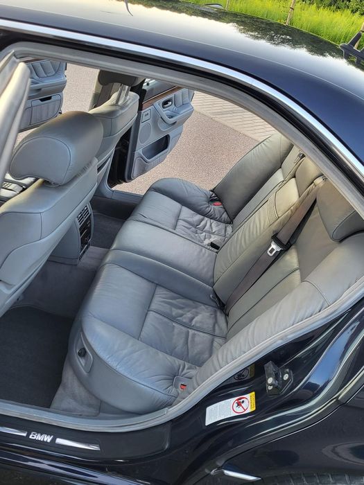 BMW E38  730d M57 2000r