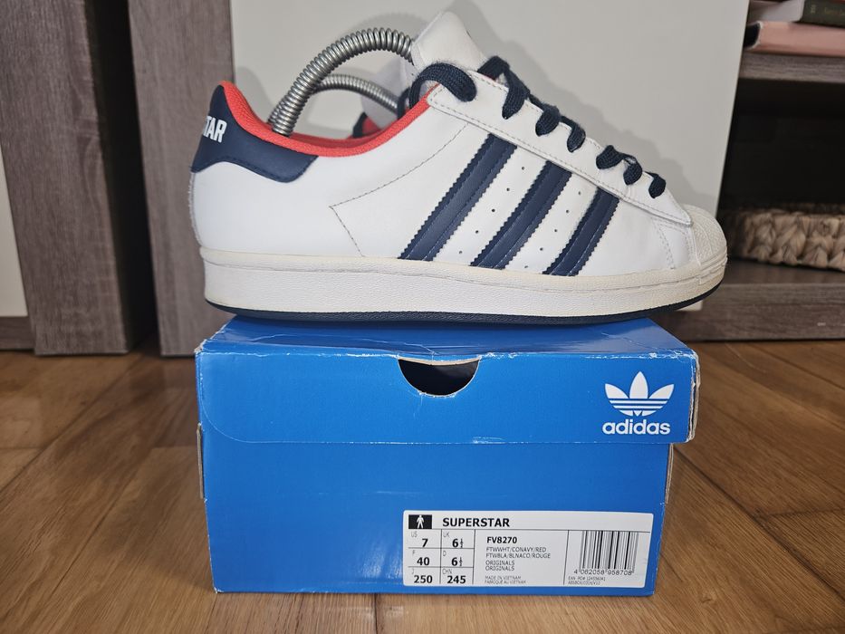 Adidas superstar original 40