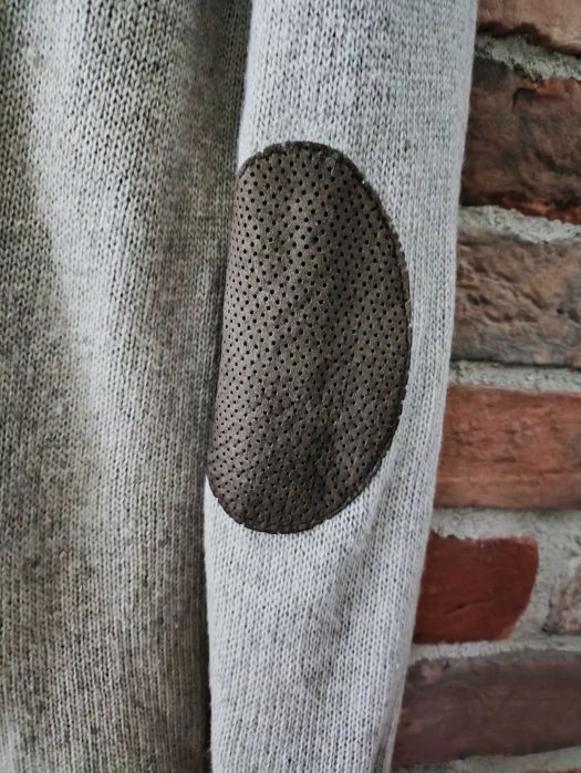 Ciepły wełniany sweter Zara beżowy męski Rozmiar M wełna 77%