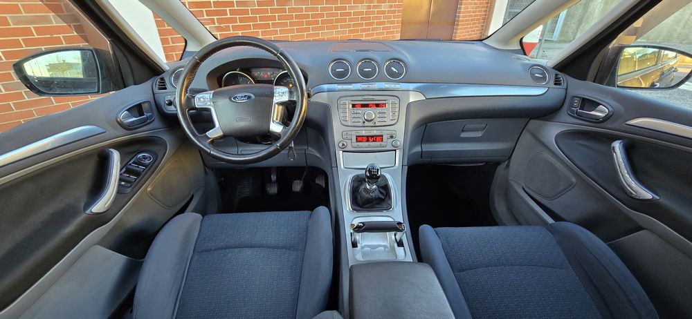 Ford S-MAX 1.8 TDCI 125cv   |  7 LUGARES