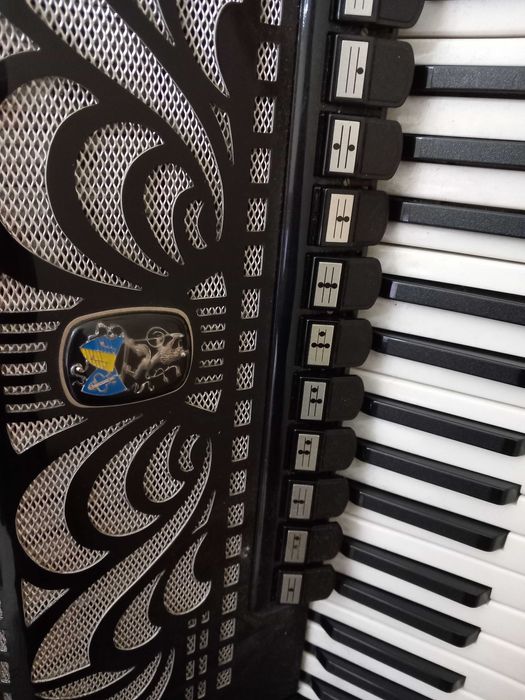 Acordeão Weltmeister Caprice