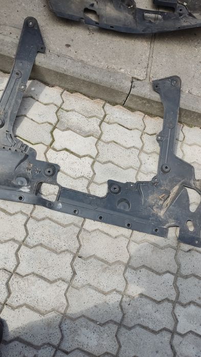 Бампер HONDA CR-V III 06-11 , Хонда