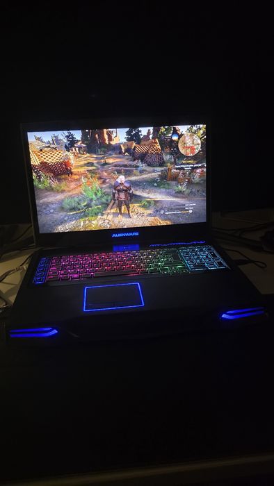 Mega Laptop 18.4 cala i7 ram 16gb SSD BluRay Dell Alienware m18x Windows 11 Pro