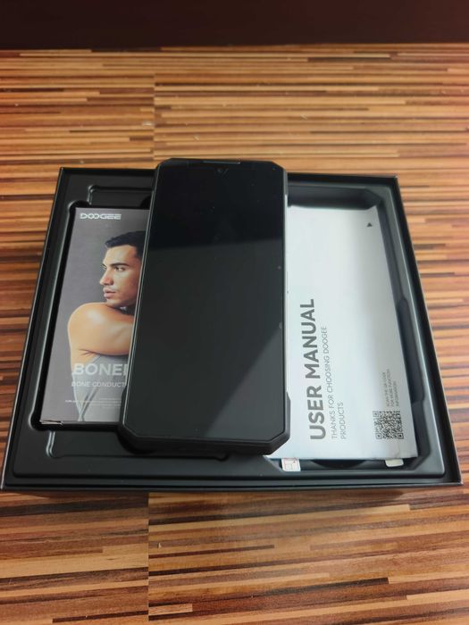 Doogee S200 VIP Edition + Słuchawki
