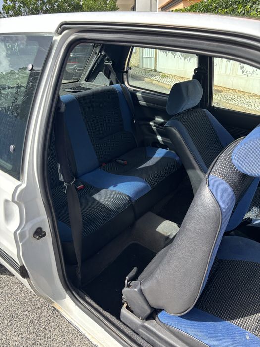 Peugot 106 98 ediçao green