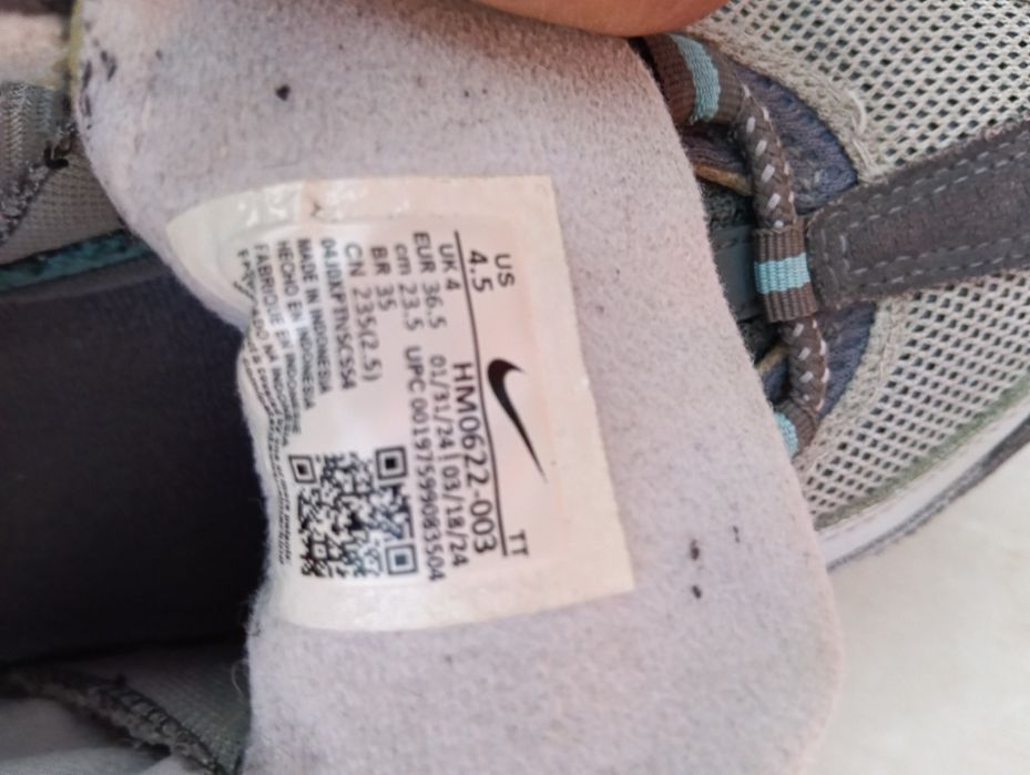 Tenis Nike aimax