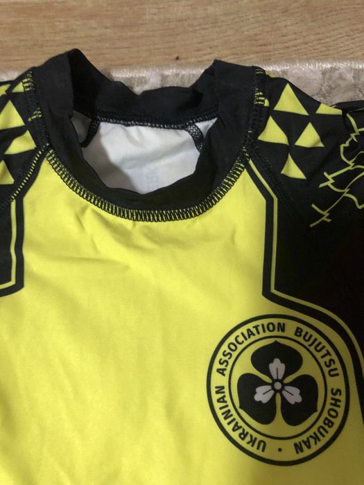 Костюм для  тренировок.