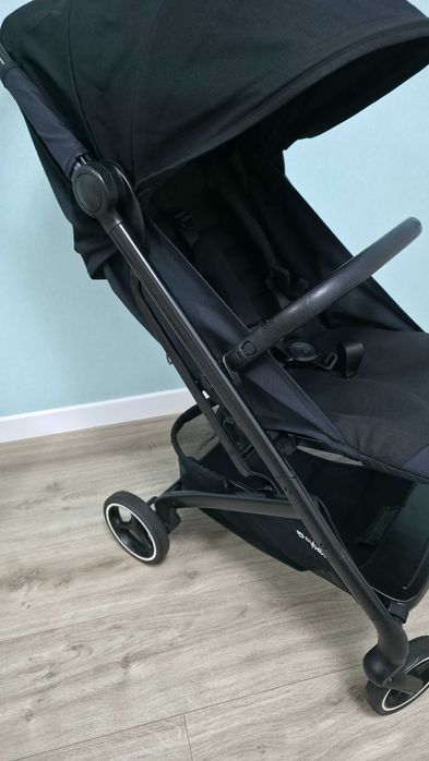 Прогулка Cybex Beezy Прогулянкова коляска 2024