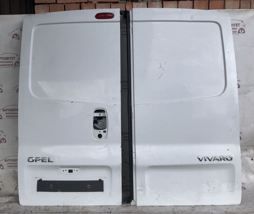 Задні двері Renault Trafic 2000-2014р