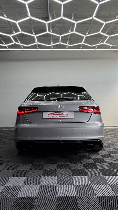 Audi A3 1.6 TDI S-LINE kit RS3