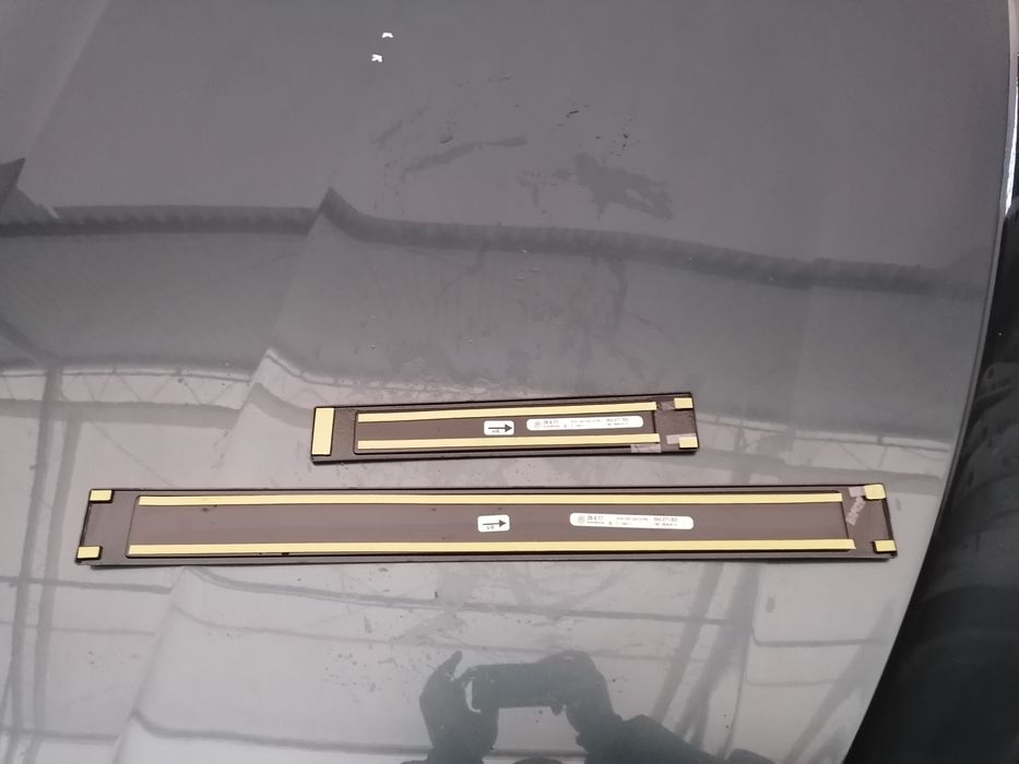 VW Golf VI 6 5k 09- listwa nakładka progu dekor ozdoba  prawy prawa