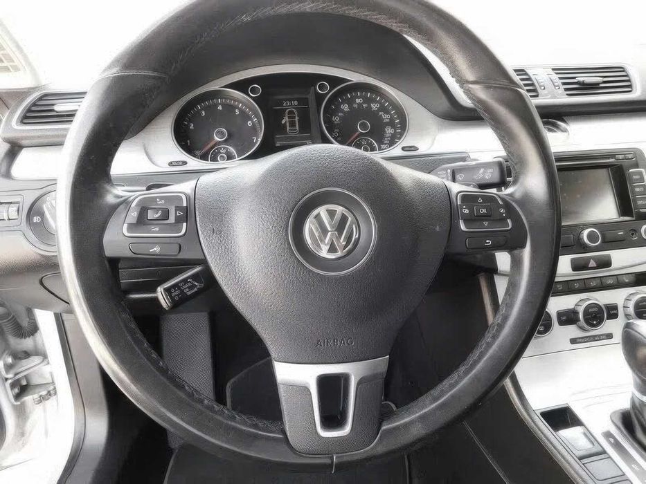 Volkswagen CC Sport      2013