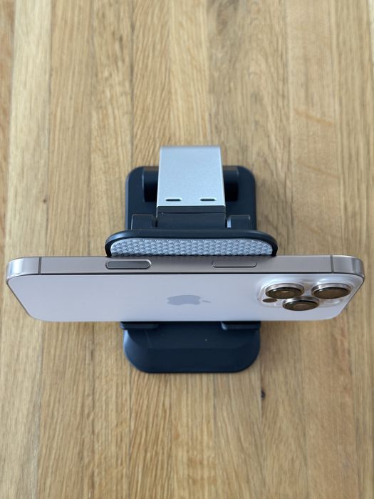 iPhone 16 Pro Desert Titanium jak nowy!