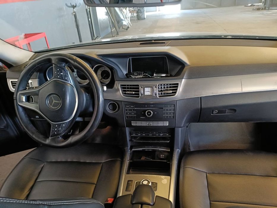 Mercedes E220cdi bluetec — photo 5