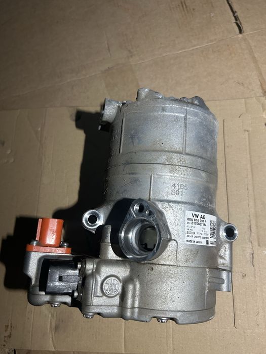 Sprężarka klimatyzacji Audi 2.0TFSI E hybryda Q5 A5 A7 A4
