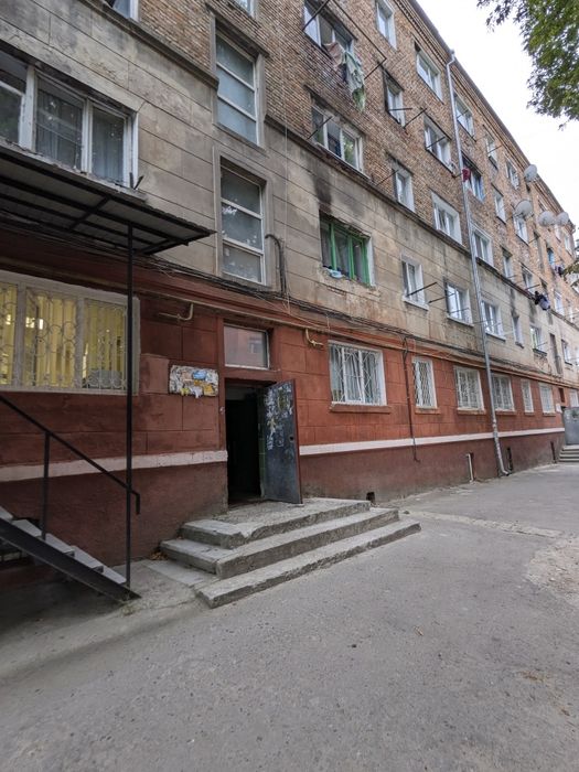 Продам кімнату в гуртожитку (власник)