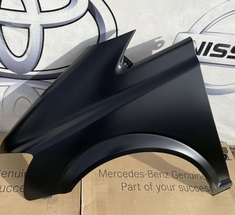 Крило Мерседес Vito Viano 639