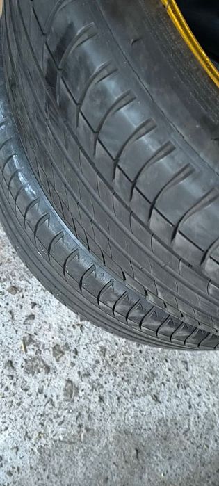 Резина Michelin r19 275/35 лето