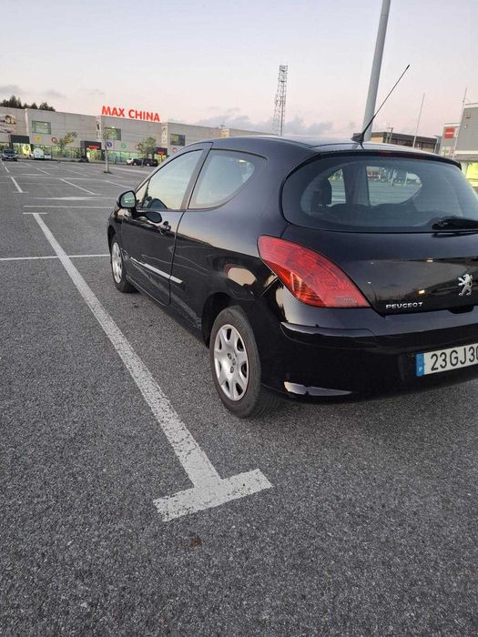 Peugeout 308 Económico do Ano 2008 com Km 227 179