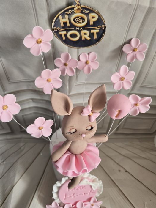 Figurki miś króliczek zajączek na tort z masy cukrowej