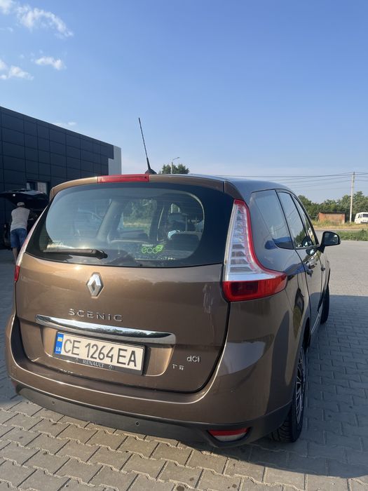 Reno grand scenik 3 2012