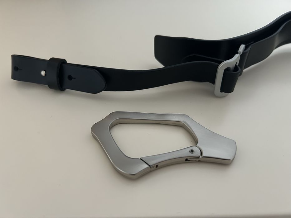 чорний шкіряний опіум ремінь пряжка карабін