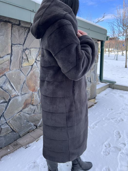 Шуба мутонова довга