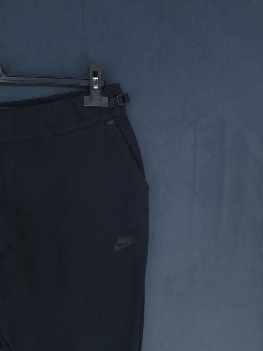 Nike Tech Fleece Cropped spodnie dresowe L slim